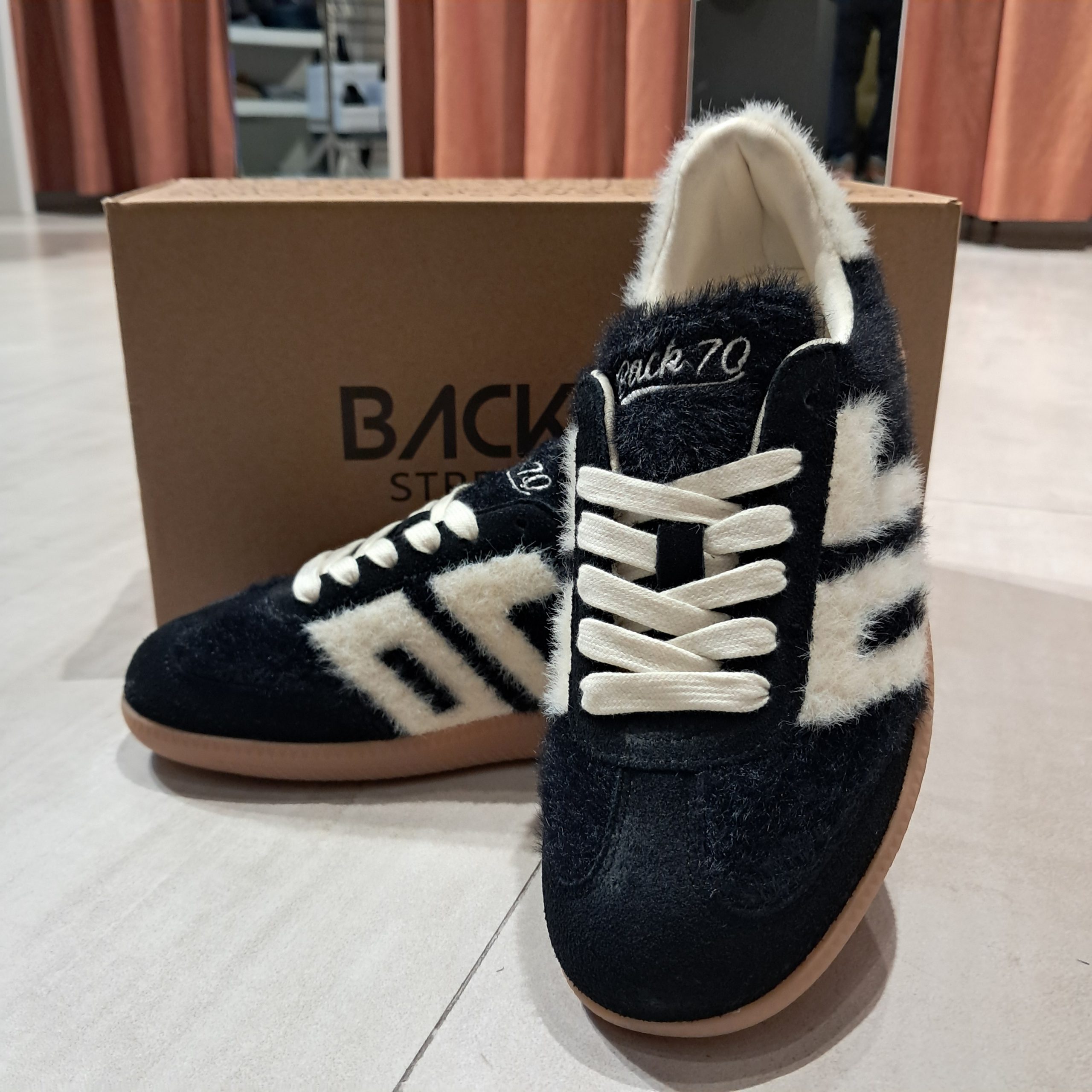 Back 70 - immagine 3